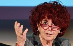 Scuola, l'Ocse ci promuove. Fedeli e Renzi soddisfatti, ma restano le note dolenti. Ecco i dati