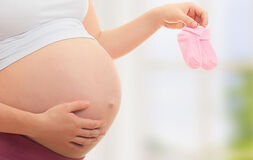Bonus mamma domani 2017, domanda all'Inps da oggi: ecco come fare