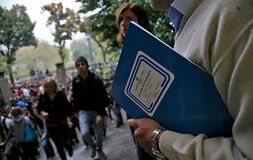Scuola, assunzioni: con licei brevi salteranno 35 mila cattedre