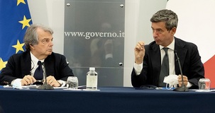Dipendenti pubblici, flessibilità su lavoro in presenza e smart working: la circolare Brunetta-Orlando