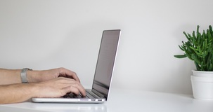 Smart working, salta la proroga al 30 giugno 2022 per i lavoratori fragili
