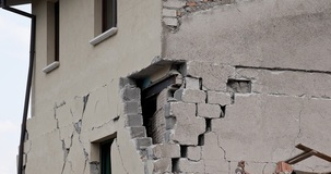 IMU 2022, esenzione per gli immobili inagibili causa sisma fino al 31 dicembre