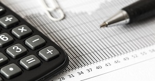 Fondo perduto commercio, tutto pronto per le domande: le verifiche sulle attività prima dei pagamenti