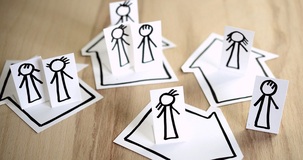Assegno unico, chi ci guadagna? Ecco perché non conviene alla maggioranza delle famiglie