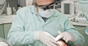 Detrazione dentista, le spese nel modello 730/2022