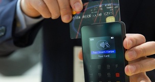 Sanzioni POS anche a chi non accetta pagamenti con carte prepagate: le novità nel DL PNRR 2