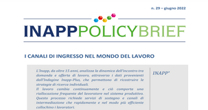 Assunzioni: centri per l'impiego bocciati, funziona meglio il passaparola 