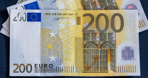 Bonus 200 euro non pagato: attesa fino ad agosto per i lavoratori, domanda all'INPS per i pensionati