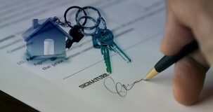 Detrazioni edilizie: a chi spettano le quote rimanenti in caso di vendita dell'immobile?