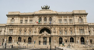 La liquidazione della società non legittima da sola il ruolo straordinario