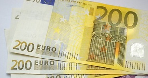 Bonus 200 euro assegnisti di ricerca e dottorandi: i requisiti per presentare domanda all'INPS