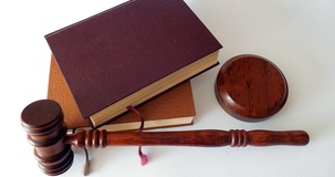 Riforma giustizia tributaria, nuovi magistrati da selezionare tramite concorso: i requisiti