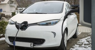 Incentivi auto ibride ed elettriche, le novità per chi ha ISEE fino a 30 mila euro