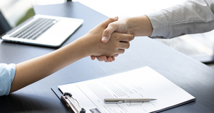 Bonus 200 euro DL Aiuti bis: per i neo assunti pagamento dal nuovo datore di lavoro