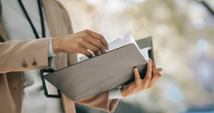 Accettazione tacita di eredità e atti di trasferimento immobiliare