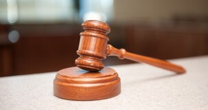 Processo tributario: il termine per la costituzione in giudizio decorre dalla conoscenza da parte del destinatario