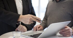 Il consulente con un solo cliente non paga l'IRAP