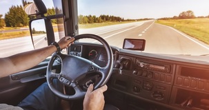 Bonus patente per l'autotrasporto: nuovi fondi in arrivo per le domande 2023 