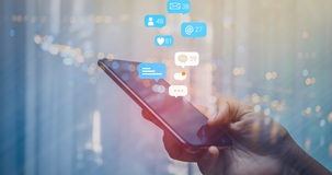 Controlli fiscali, l'occhio dell'Agenzia delle Entrate anche sui social di professionisti e imprenditori