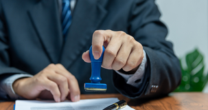Certificazione fiscale infedele: sospensione fino a tre anni per il professionista che la rilascia 