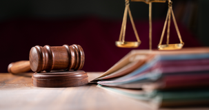 L'accertamento con adesione non vincola il giudice penale