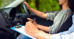I controlli fiscali sulle autoscuole