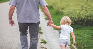 Assegno di inclusione: dall'INPS novità per l'attribuzione dei carichi di cura 