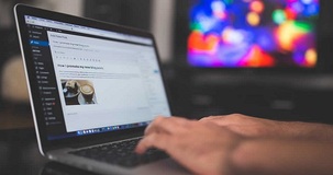 Diffamazione, anche il blogger è colpevole per commenti lesivi