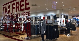 Fattura elettronica obbligatoria per il tax free shopping, rimborso IVA a due vie