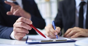 Operazioni IVA soggettivamente inesistenti: l'onere della prova spetta all'Ufficio