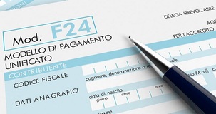 Pace fiscale, sanatoria irregolarità formali anche per spesometro e Lipe