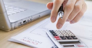 Flat tax opzionale senza bonus e detrazioni. Così riparte la riforma fiscale della Lega
