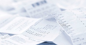 Scontrino elettronico, sul nuovo obbligo i lettori divisi tra pro e contro
