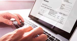Consultazione fatture elettroniche: accesso dal 1° novembre per i privati