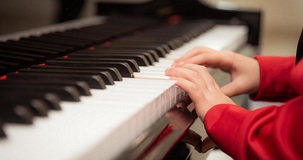 Bonus musica 2021: detrazione Irpef per bande, scuole e corsi per spese fino a 1.000 euro