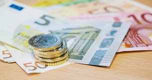 Prestiti imprese fino a 30.000 euro, restituzione in 10 anni: le novità