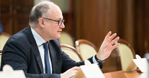 Bonus 1000 euro a maggio anche per i professionisti: parola di Gualtieri
