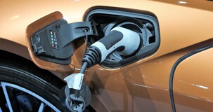 Acquisto auto elettriche ibride: gli incentivi del decreto Rilancio