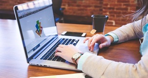 Nuovo Dpcm, orari flessibili e didattica a distanza per le scuole superiori