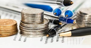Dichiarazione IVA tardiva: ok al credito se il contribuente ha rispettato i requisiti sostanziali