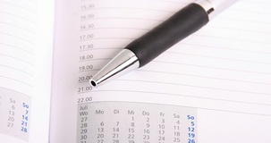 Scadenze fiscali gennaio 2021: dai contributi colf e badanti al bollo sulle fatture elettroniche
