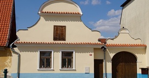 ICI prima casa: l'agevolazione spetta anche su più unità catastali