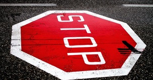 DL Sostegni bis, blocco licenziamenti fino al 28 agosto 2021 per le aziende in CIG Covid