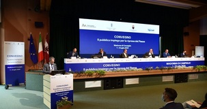 Pubblica Amministrazione, necessarie più di 700.000 assunzioni entro il 2025