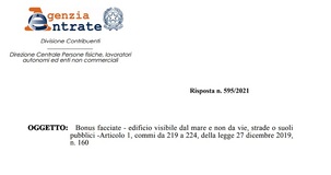 Bonus facciate 2021, detrazione anche per gli edifici visibili solo dal mare 
