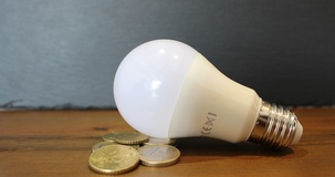 Bonus bollette 2021, requisiti e come funziona lo sconto luce e gas