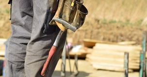 Esonero contributi per le assunzioni di lavoratori di aziende in crisi: le novità nella Legge di Bilancio 2022 