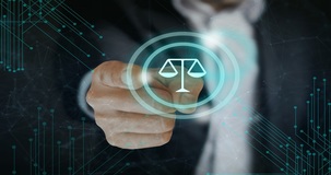 Avvocati: la riforma accelera tra compensi, incompatibilità e formazione