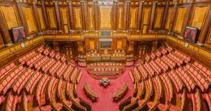 Tra affitti brevi e dividendi, il derby fiscale della Legge di Bilancio 2026 continua in Parlamento