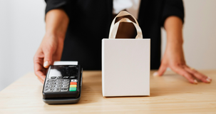 Collegamento tra POS e cassa: sanzioni fino a 4.000 euro per chi non si adegua 